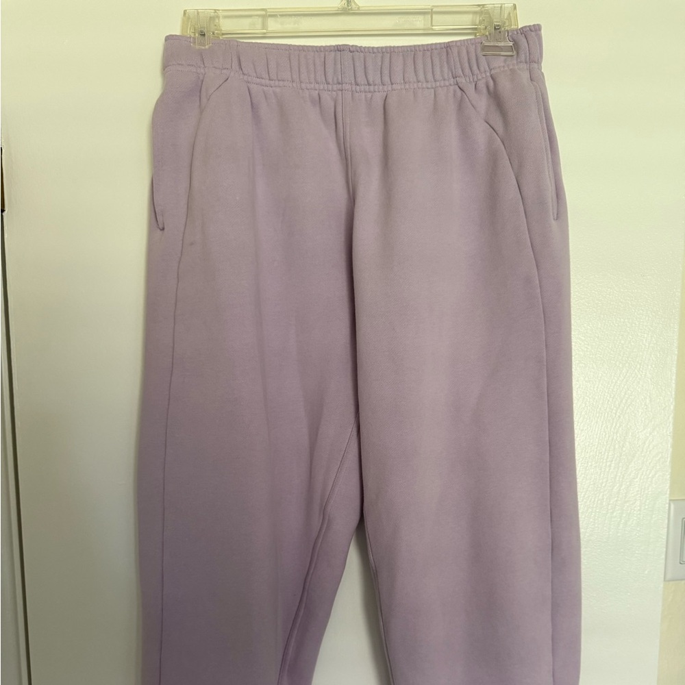 Lululemon Suba Mid-Rise Oversized Jogger